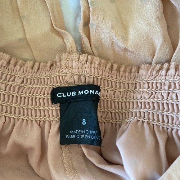 Beautiful peach/nude color dress - Picture 4 of 4